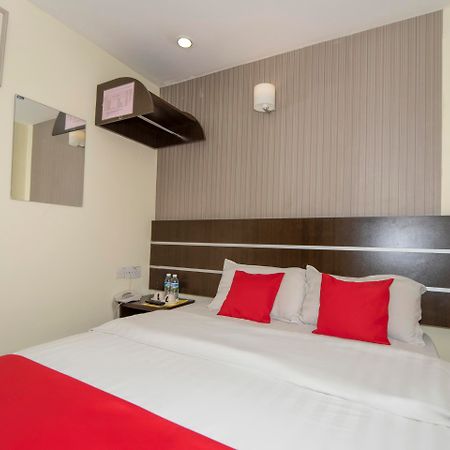 Stay Inn Kota Kinabalu Exterior photo