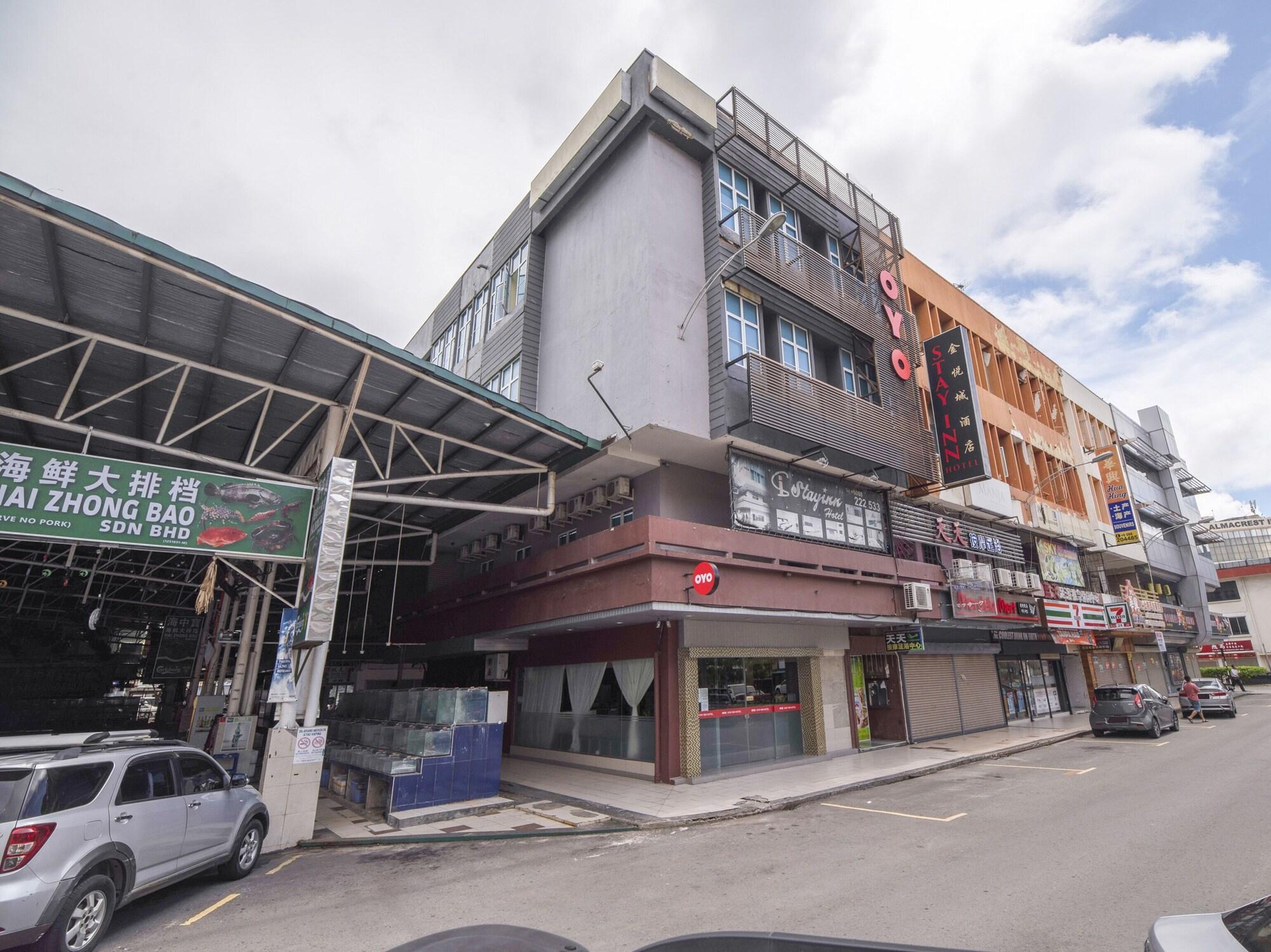 Stay Inn Kota Kinabalu Exterior photo